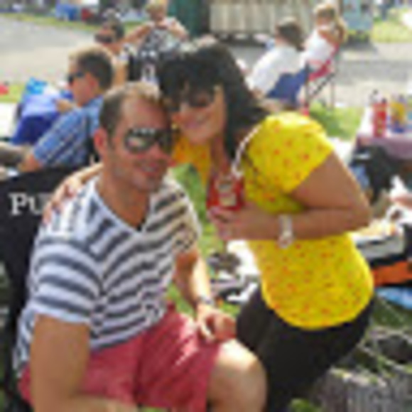 Meet your Posher, Mindy - Picture 1 of 1